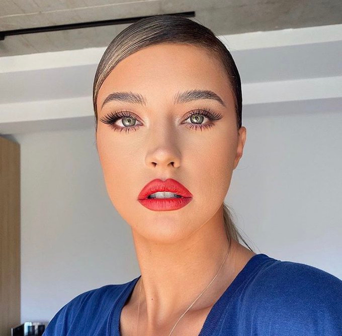Antonia Iacobescu Antonia Iacobescu