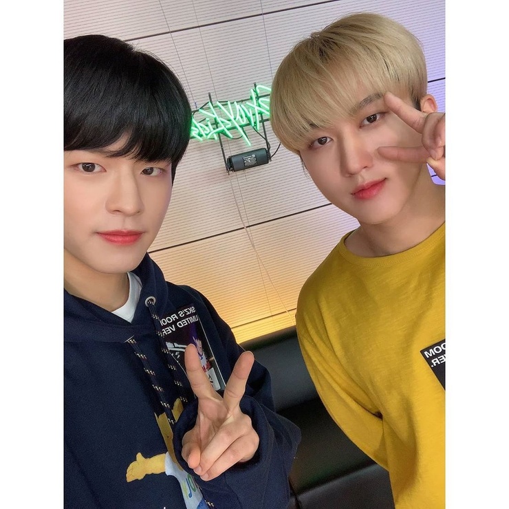 Stray Kids