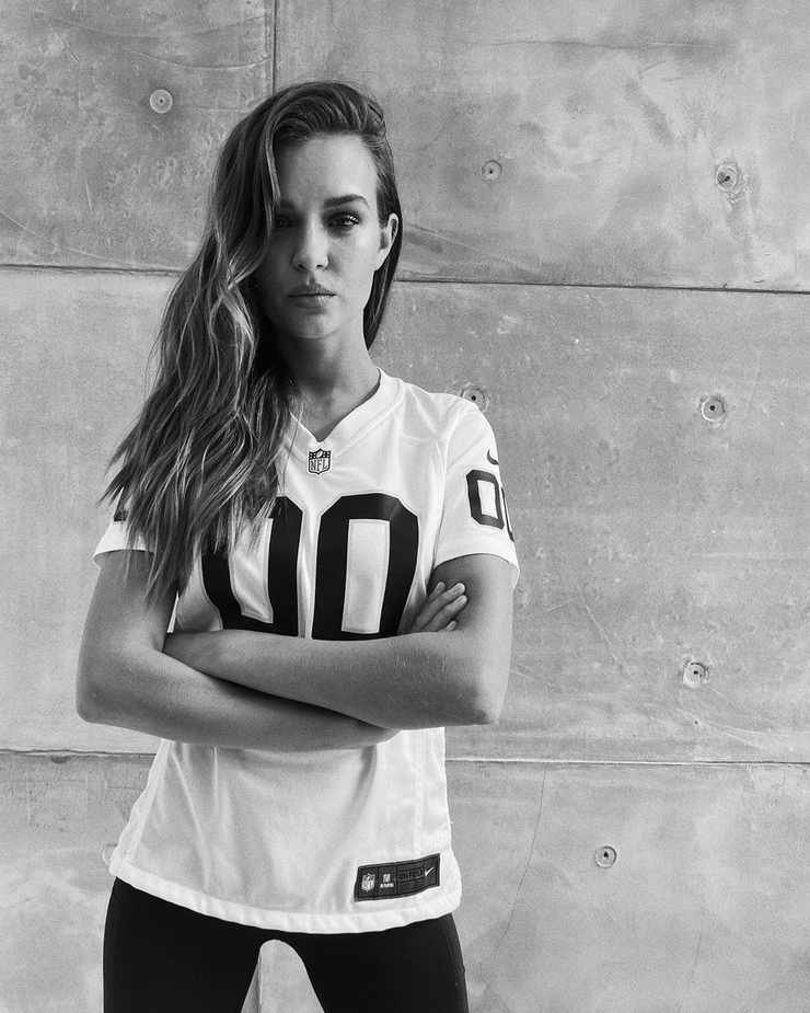 Josephine Skriver Josephine Skriver