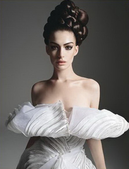 Anne Hathaway Anne Hathaway