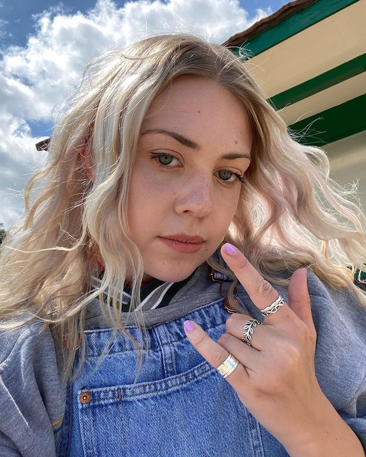 Lauran Hibberd