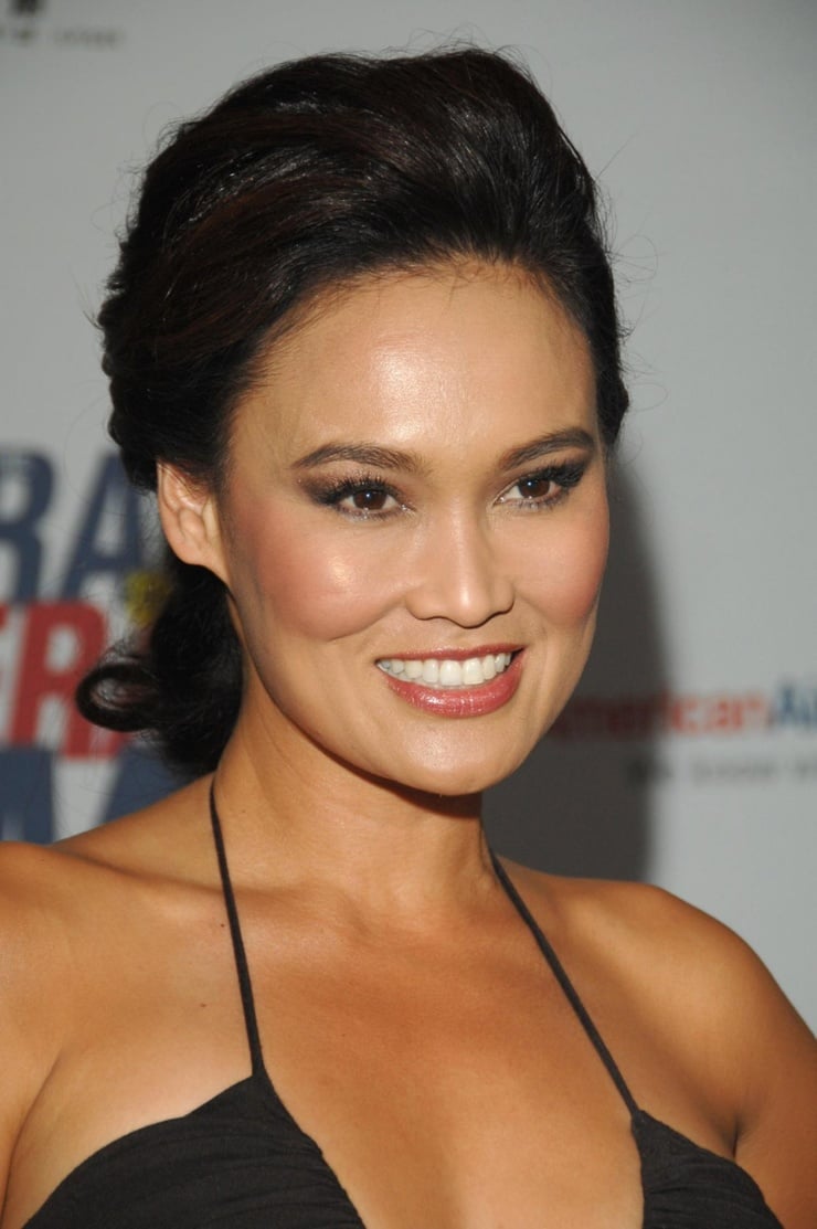 Tia Carrere