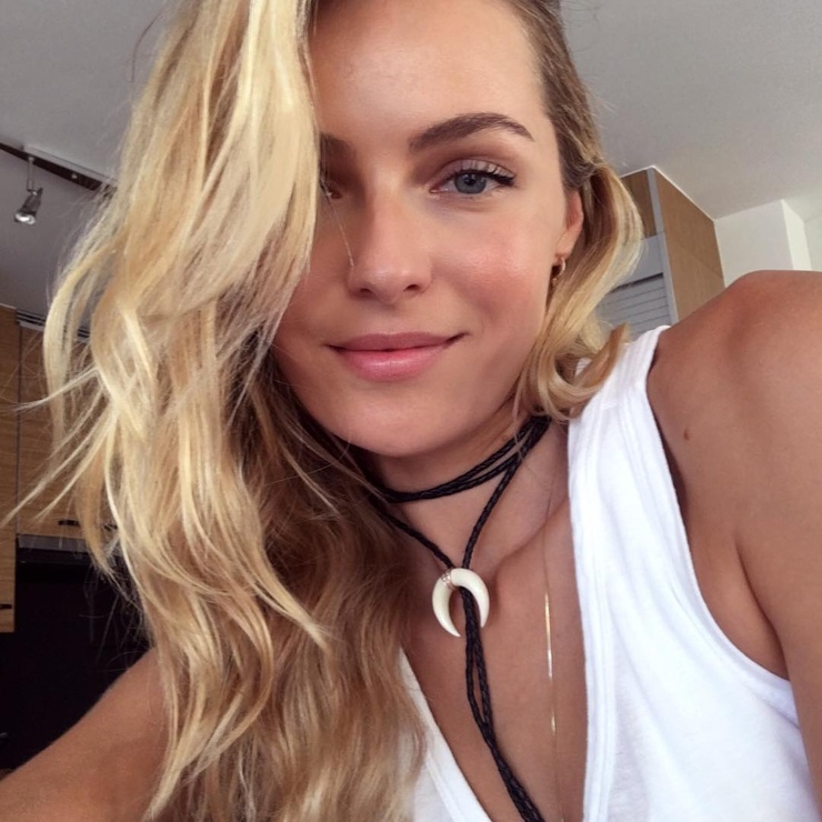 Valentina Zelyaeva Valentina Zelyaeva