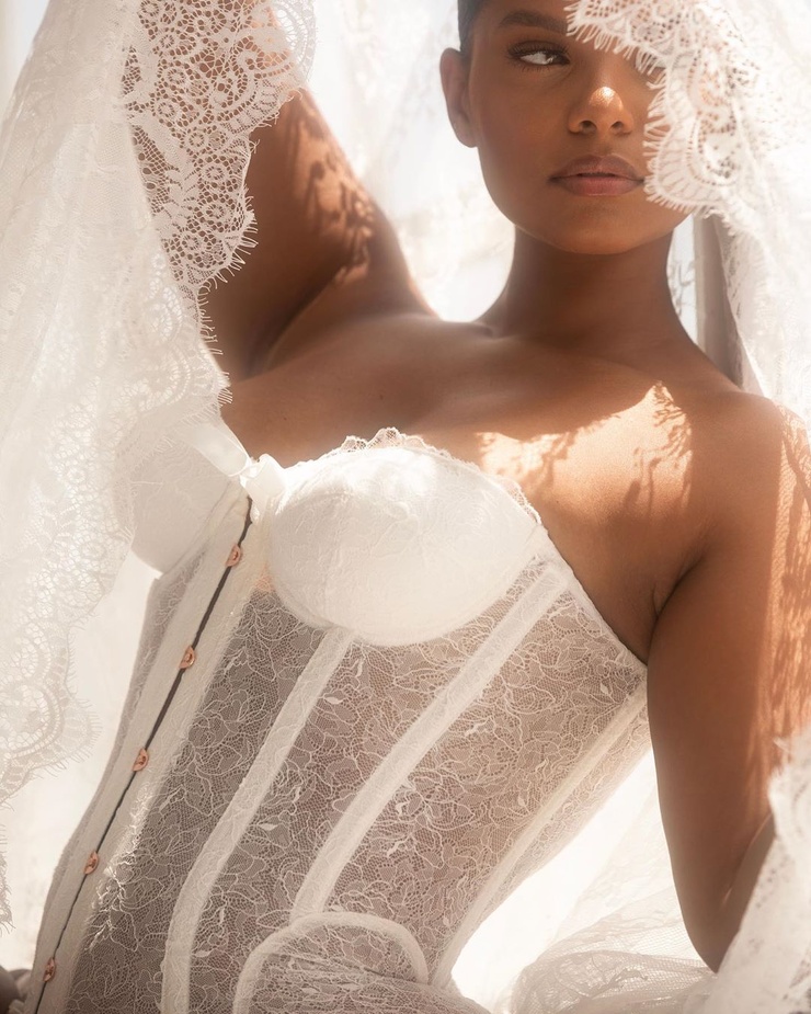 Leslie Sidora