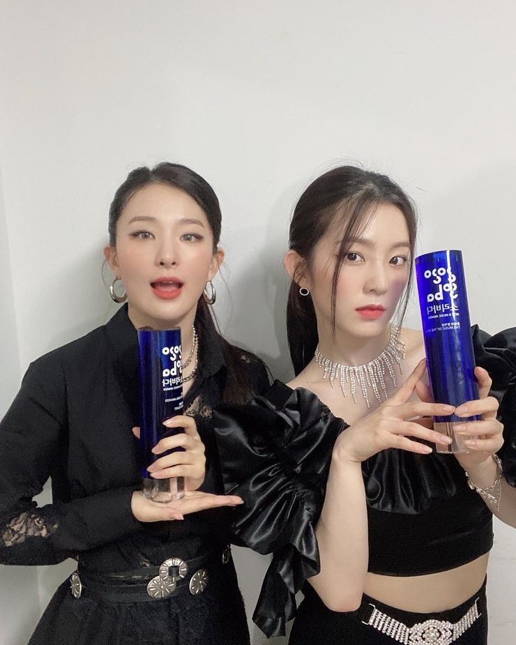 IRENE & SEULGI