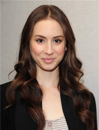 Troian Bellisario Troian Bellisario
