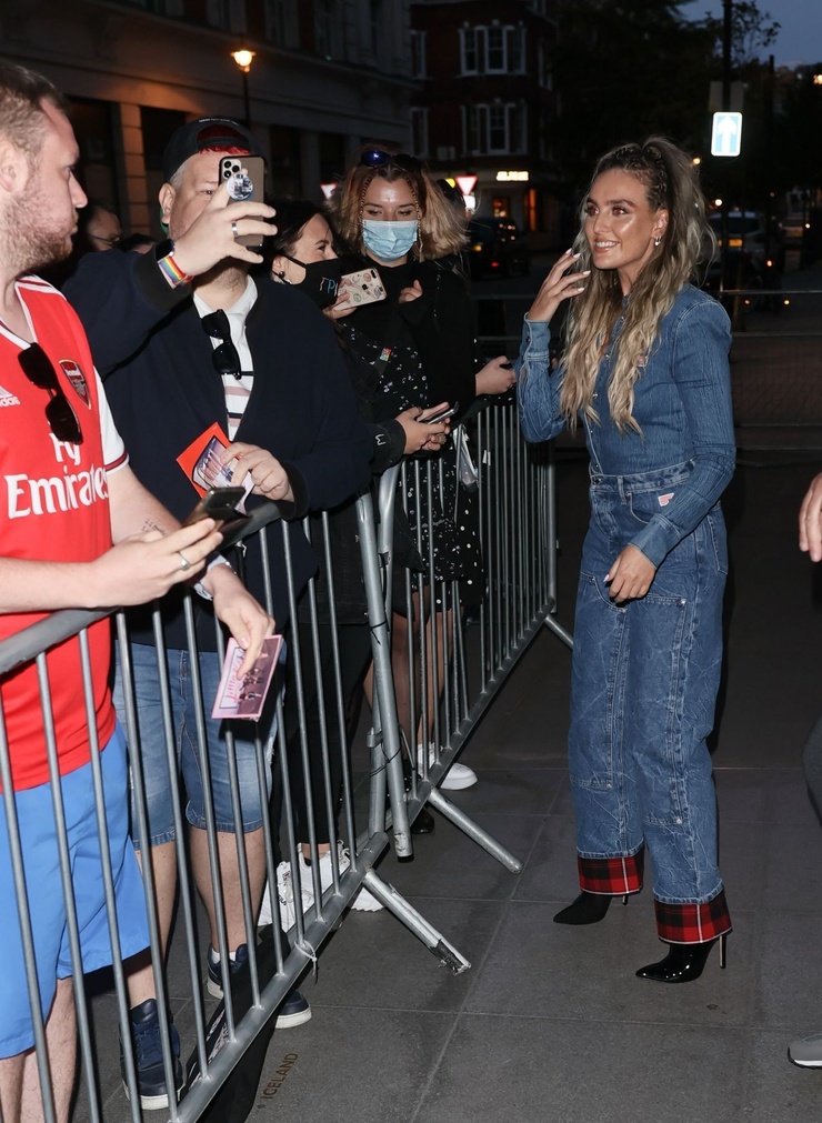 Perrie Edwards
