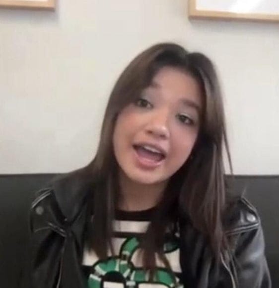 Peyton Elizabeth Lee Peyton Elizabeth Lee