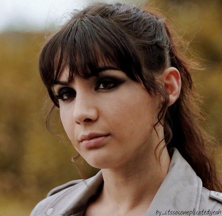 Hannah Marks Hannah Marks
