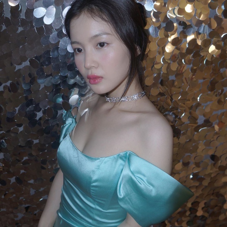 Lee Ha Yi