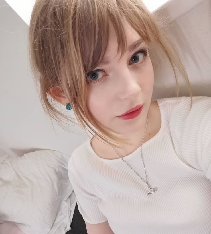 Image of Ella Freya