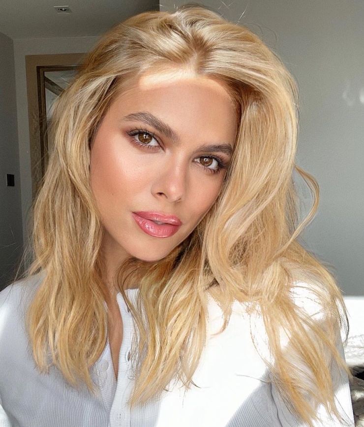 Viki Odintcova Viki Odintcova
