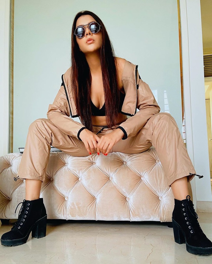 Ruhi Singh