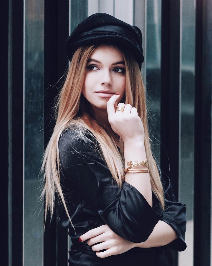 Julianne Binard