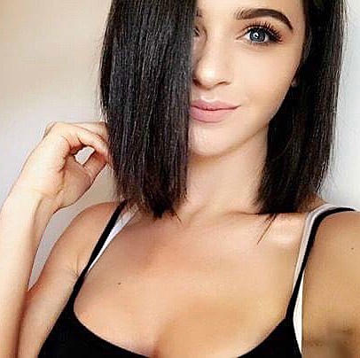 Chloe Middleton Chloe Middleton