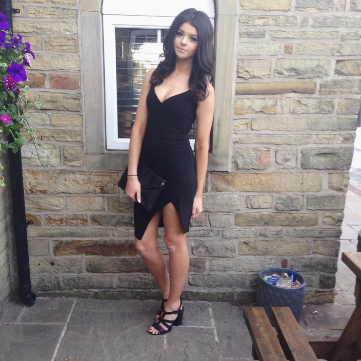Chloe Middleton Chloe Middleton