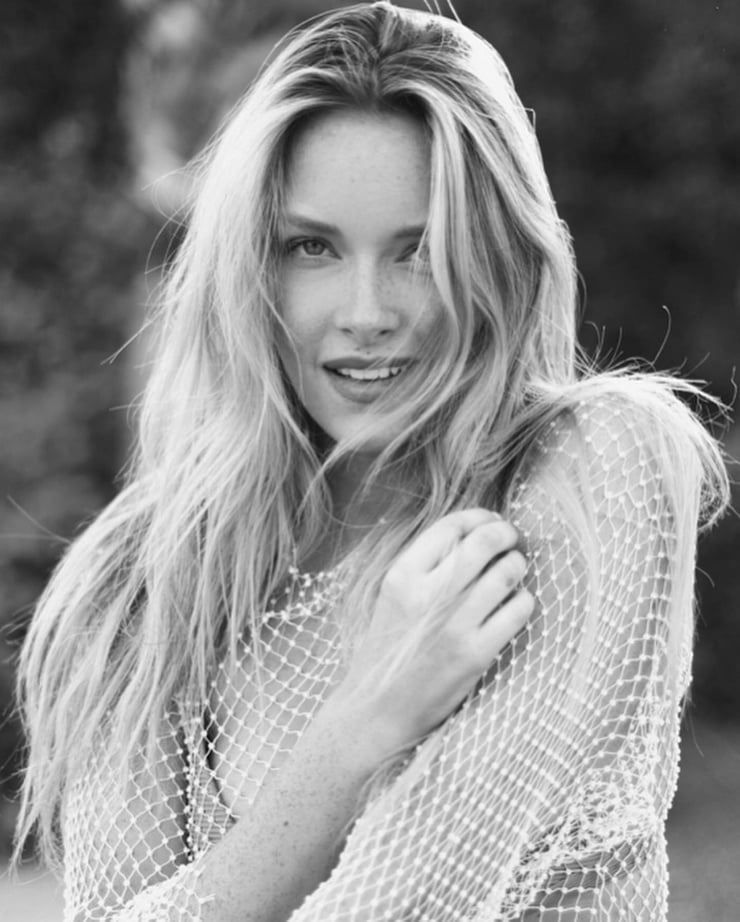 Camille Kostek Camille Kostek