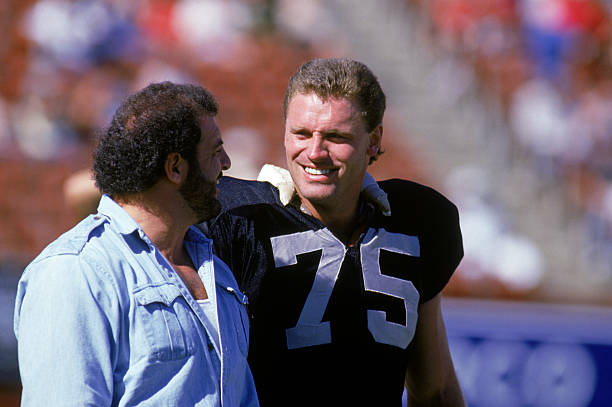 Howie Long