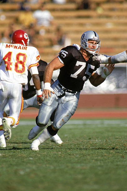 Howie Long