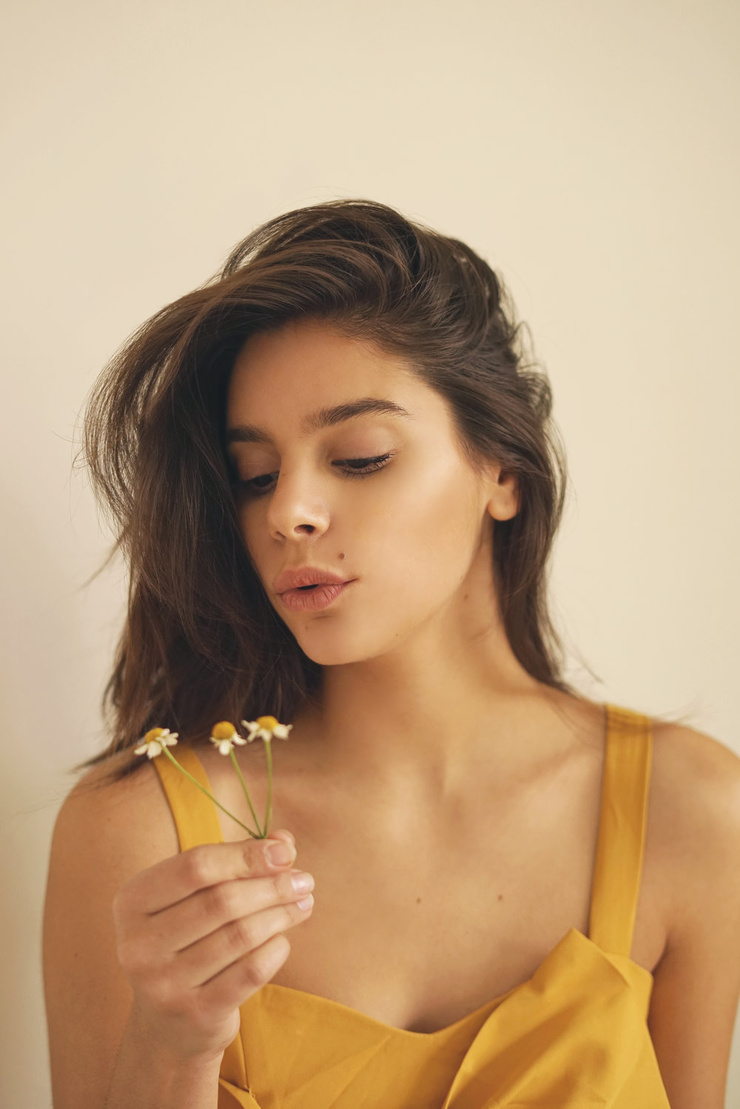 Alayna Licardi Alayna Licardi