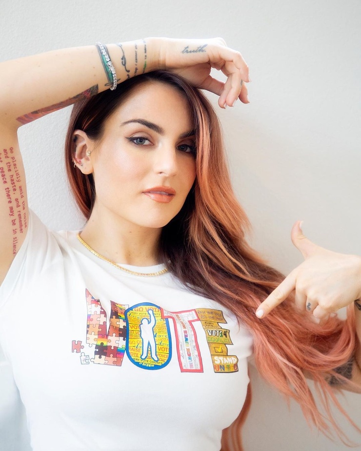 Joanna 'JoJo' Levesque