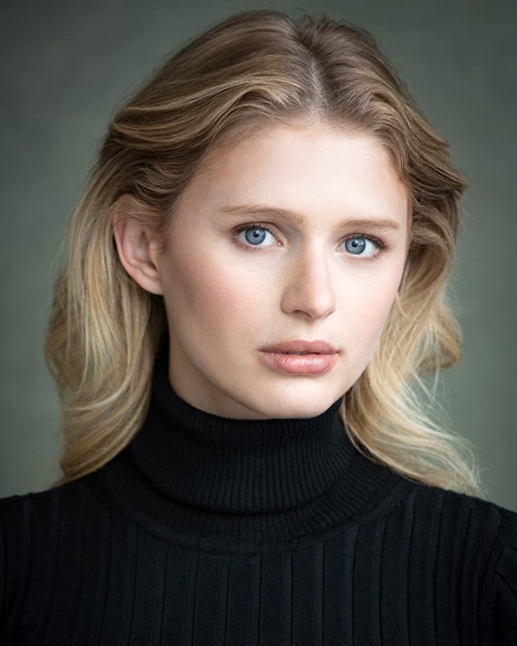 Alexandra Beaton Alexandra Beaton