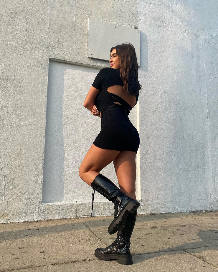 Kalani Hilliker