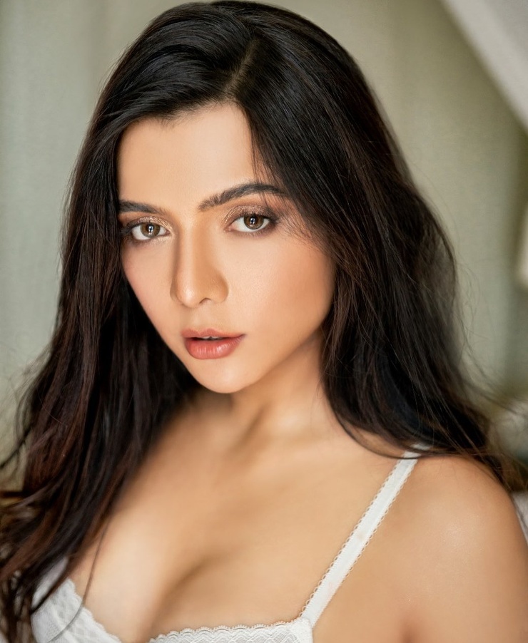 Ruhi Singh