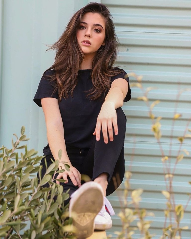 Alexa Nisenson