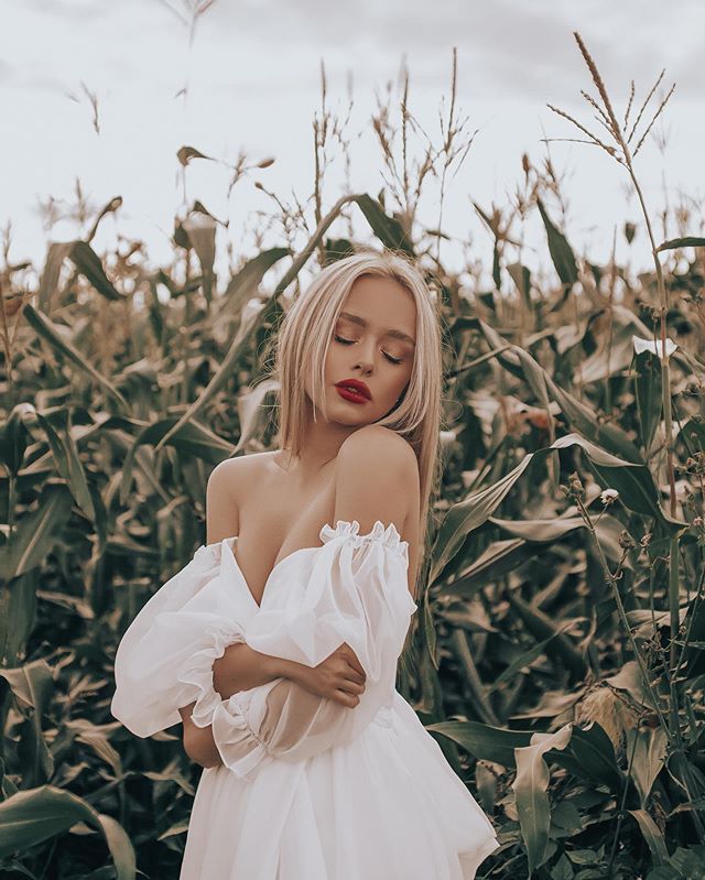polina lebedeva polina lebedeva