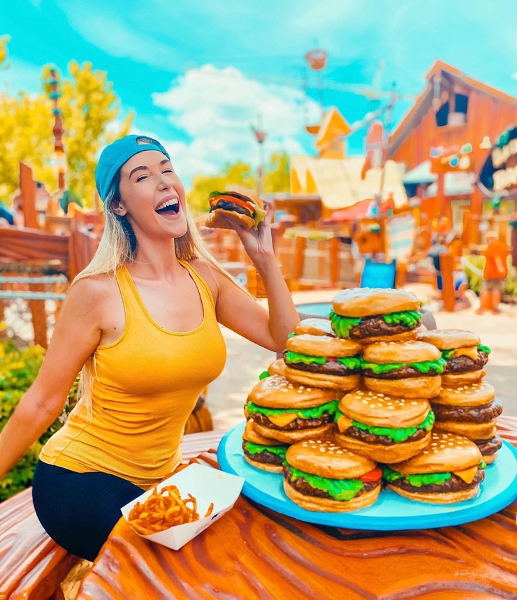 Noelle Foley Noelle Foley