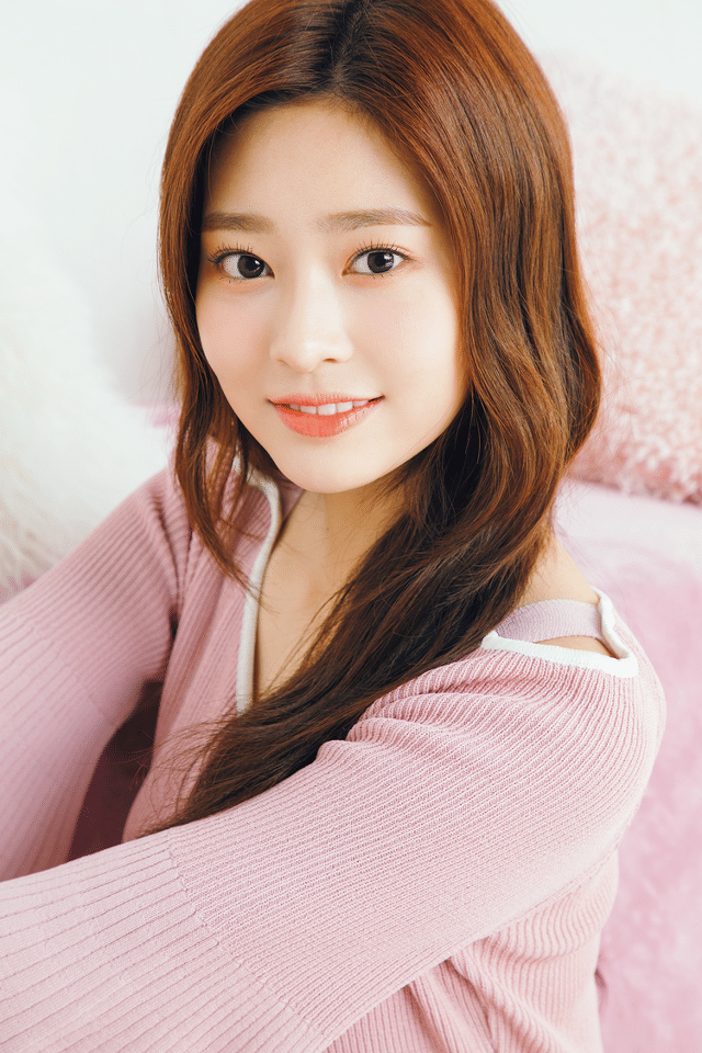 Min-ju Kim Min-ju Kim