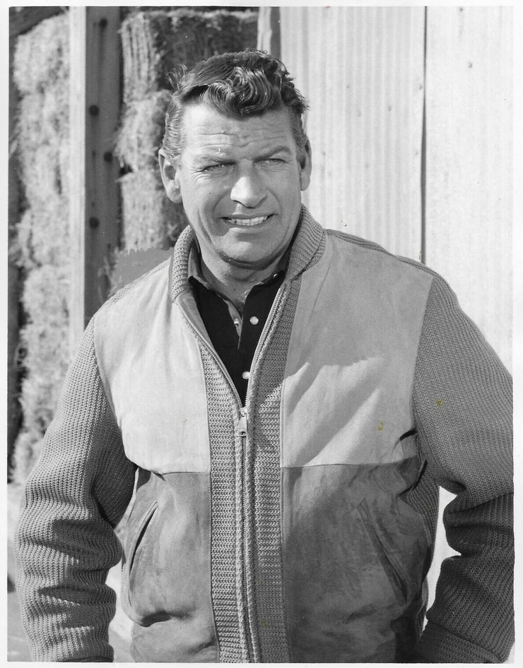 Richard Egan