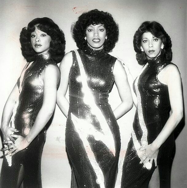 Picture Of The Three Degrees