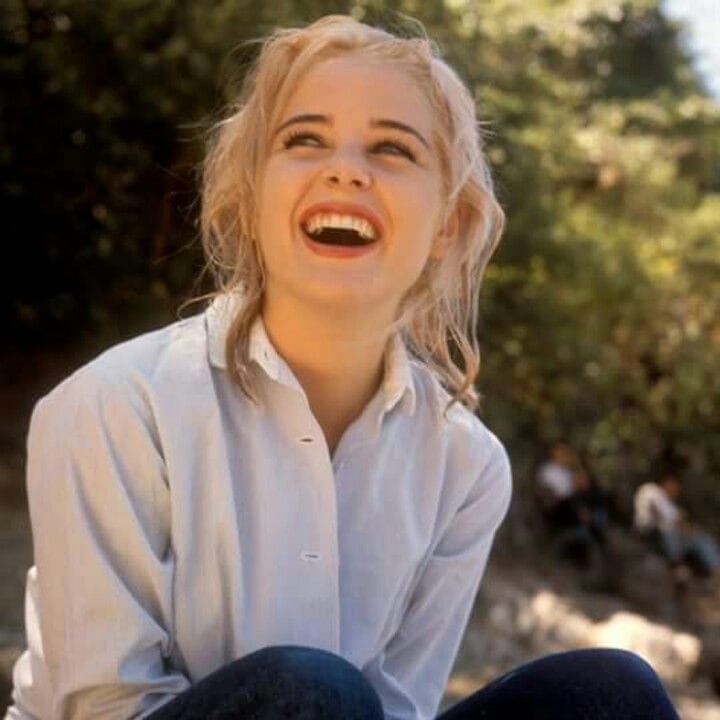 Sue Lyon