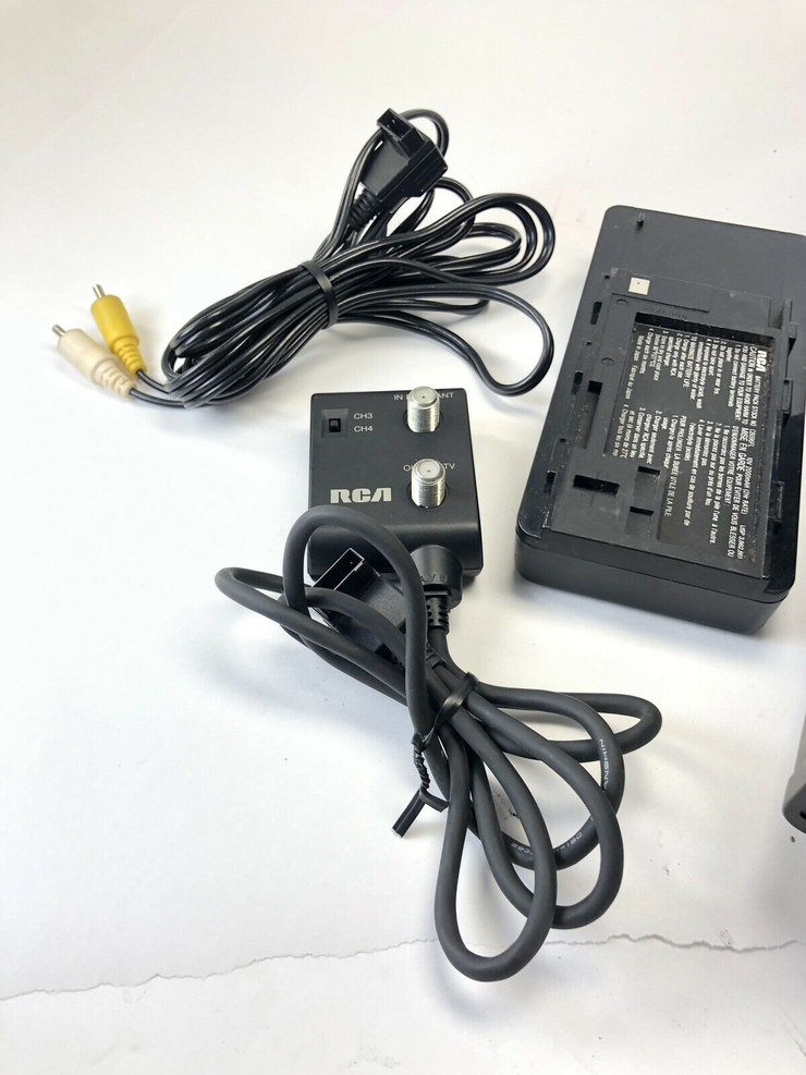 Picture of Vintage 1990 RCA Camcorder CC415 With Battery And Cords