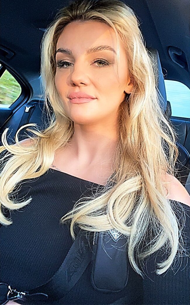 Leah McCourt
