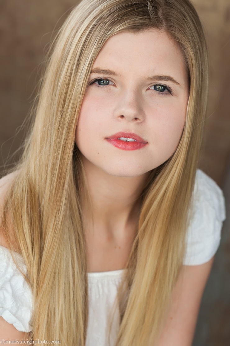 Ana Mulvoy-Ten Ana Mulvoy-Ten