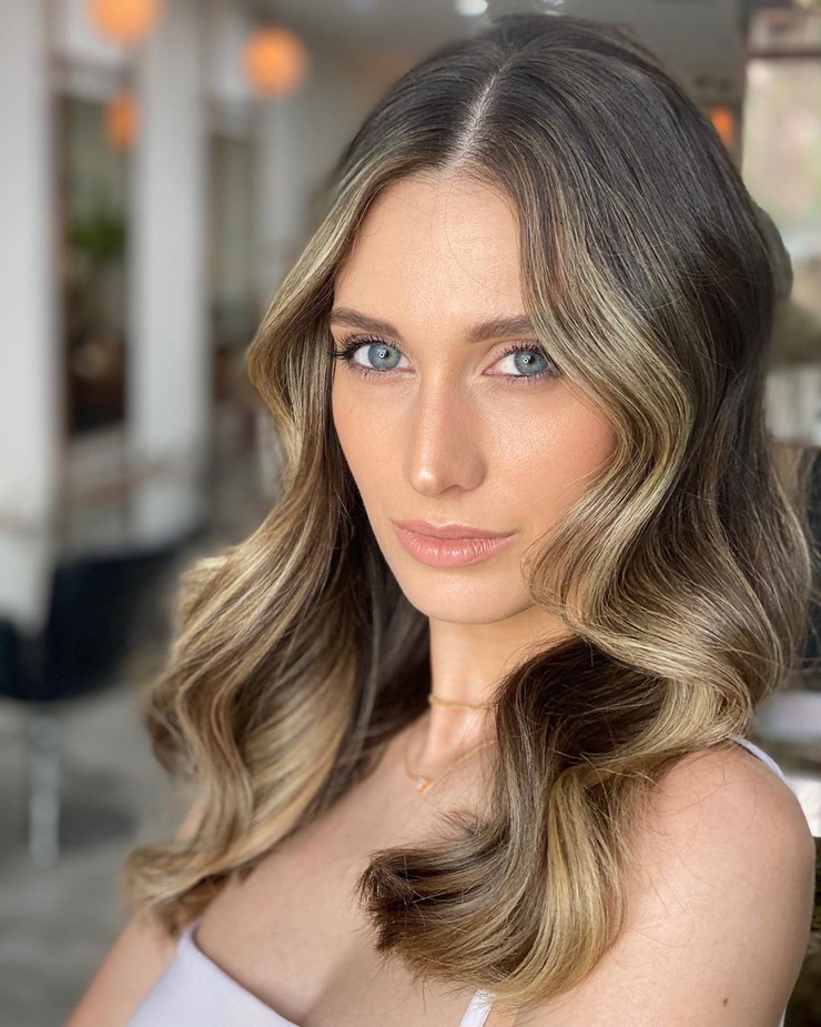Kaitlyn Ridge Kaitlyn Ridge
