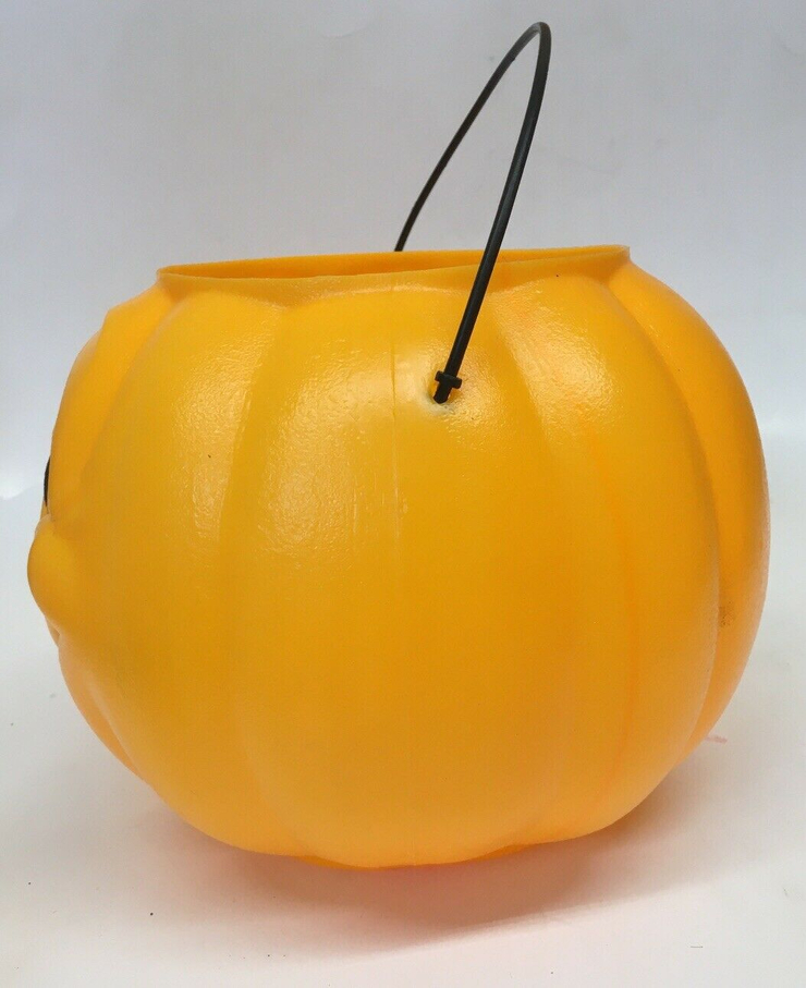 General Foam Halloween Blow Mold Pumpkin Goofy Candy Pail Jack-o-lantern Bucket