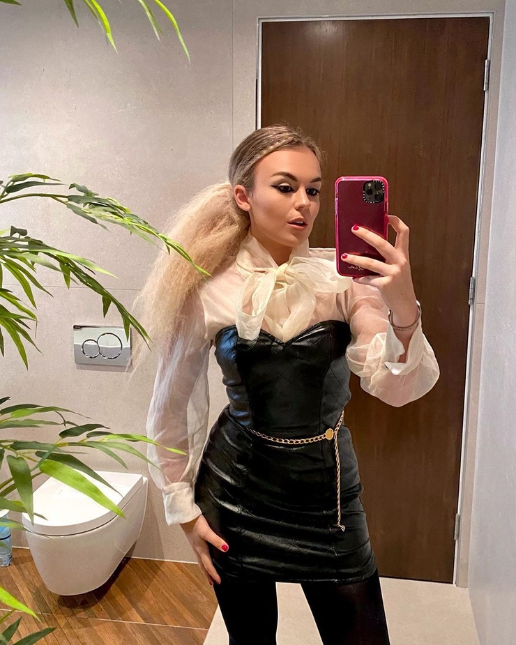 Tallia Storm