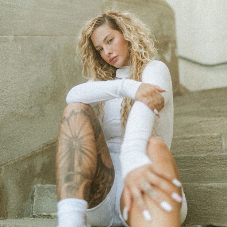 Ashley Resch