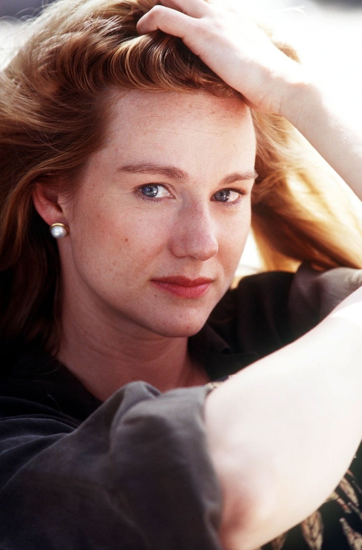 Laura Linney