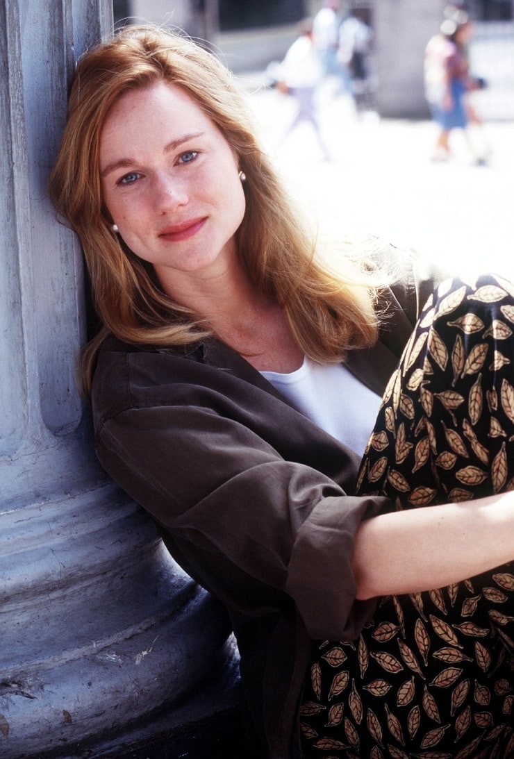 Laura Linney