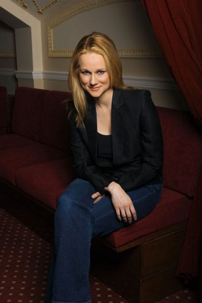 Laura Linney