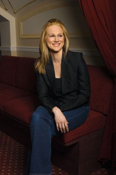 Laura Linney