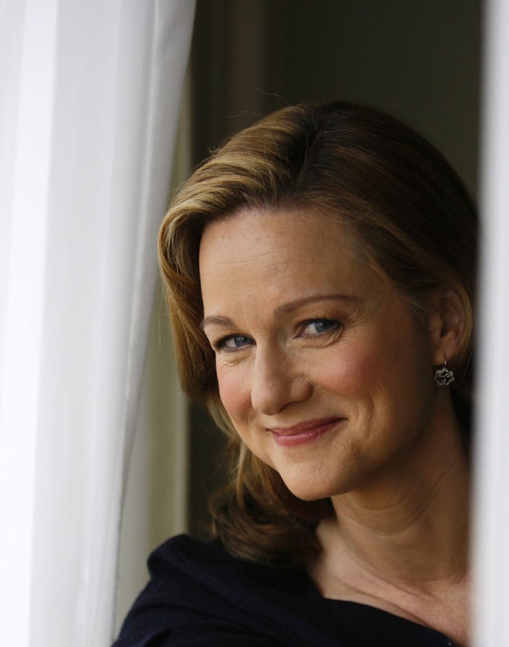 Laura Linney