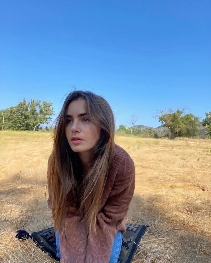 Lily Collins Lily Collins