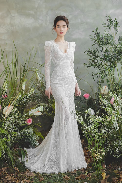 Ngoc Trinh Ngoc Trinh