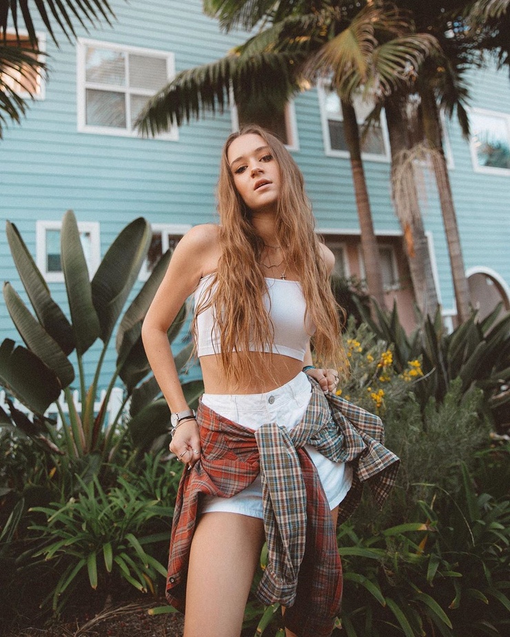 Riley Lewis
